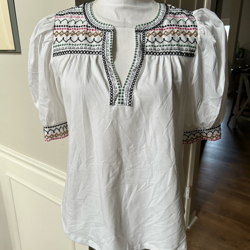 Chico's White Blouse with Colorful Embroidery sz M/1